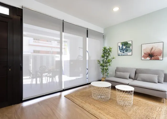 Santa Cruz Loft